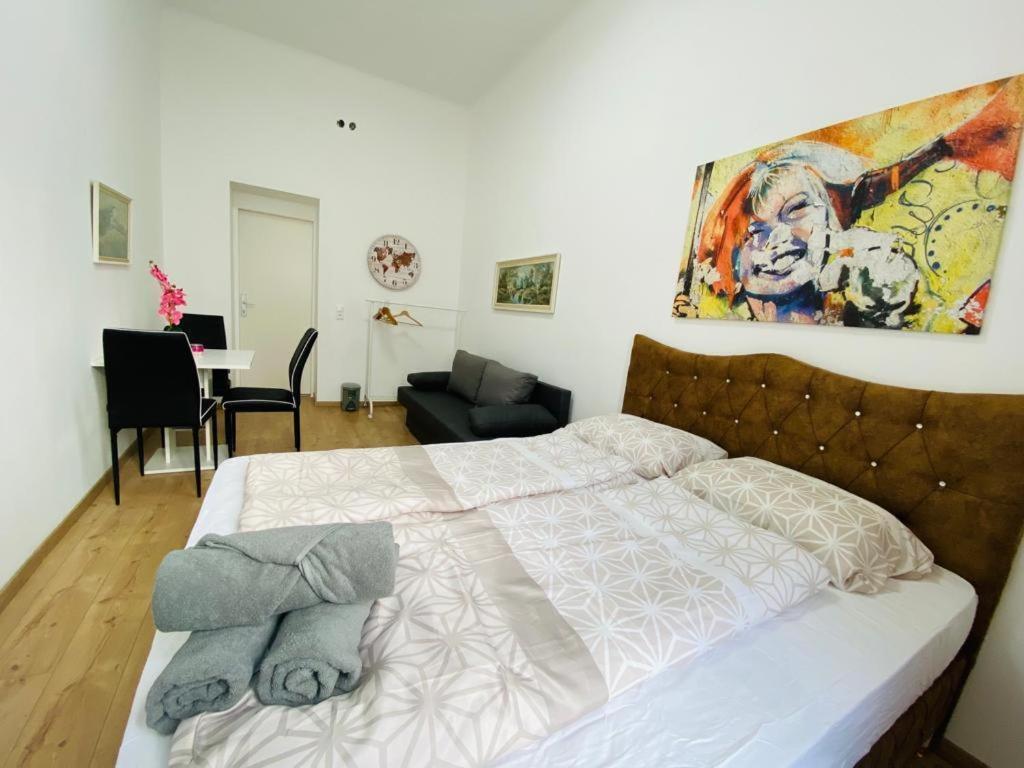 Premium Triple Room Dw Вена Экстерьер фото