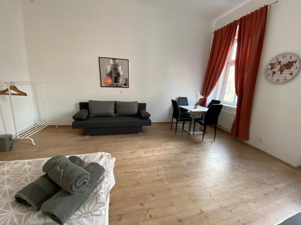 Premium Triple Room Dw Вена Экстерьер фото
