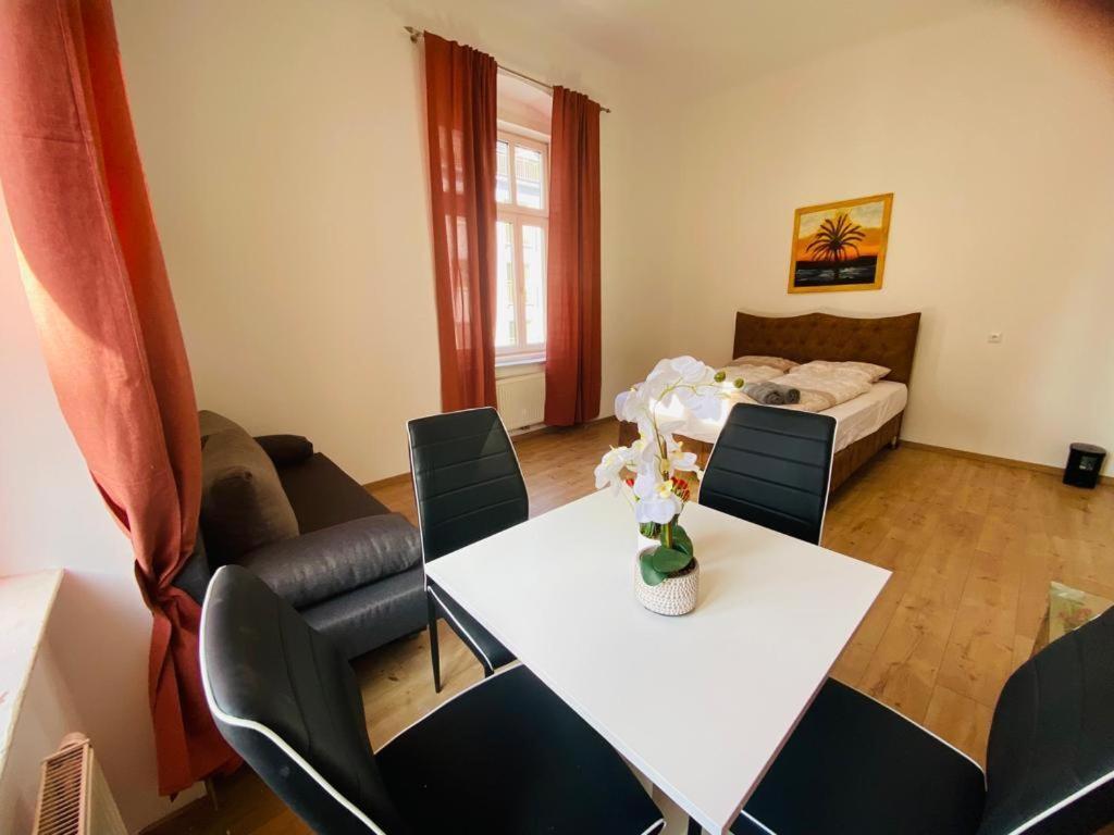 Premium Triple Room Dw Вена Экстерьер фото